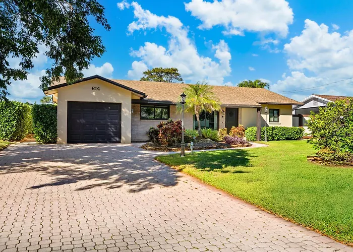 Vacationsunwind Delray Home! Water Front Pool Dock Near Beach